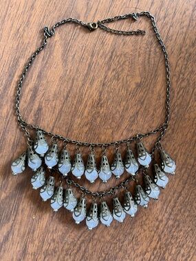 Vintage-Inspired White Teardrop Fringe Necklace with Brass Accents